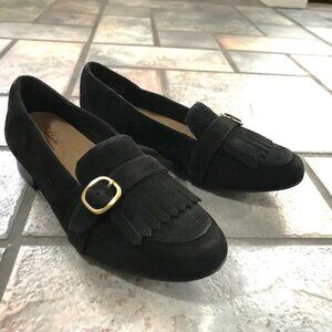 NWT Clarks Un Blush Fame Loafer Womens 10M Black Suede Comfort Shoe w/Buckle
